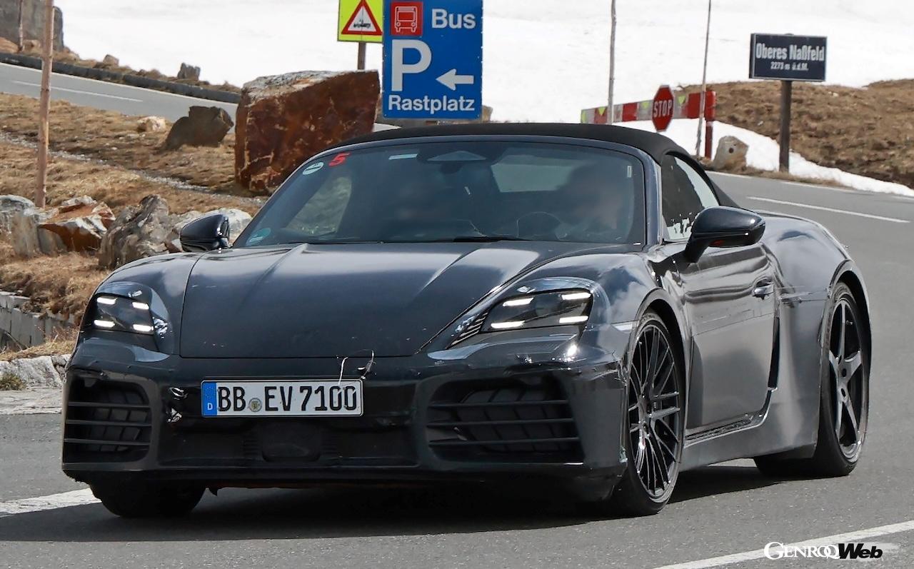 Porsche drastically revises EV plans? Possibility of introducing ICE to next-generation Boxster emerges [Scoop!]