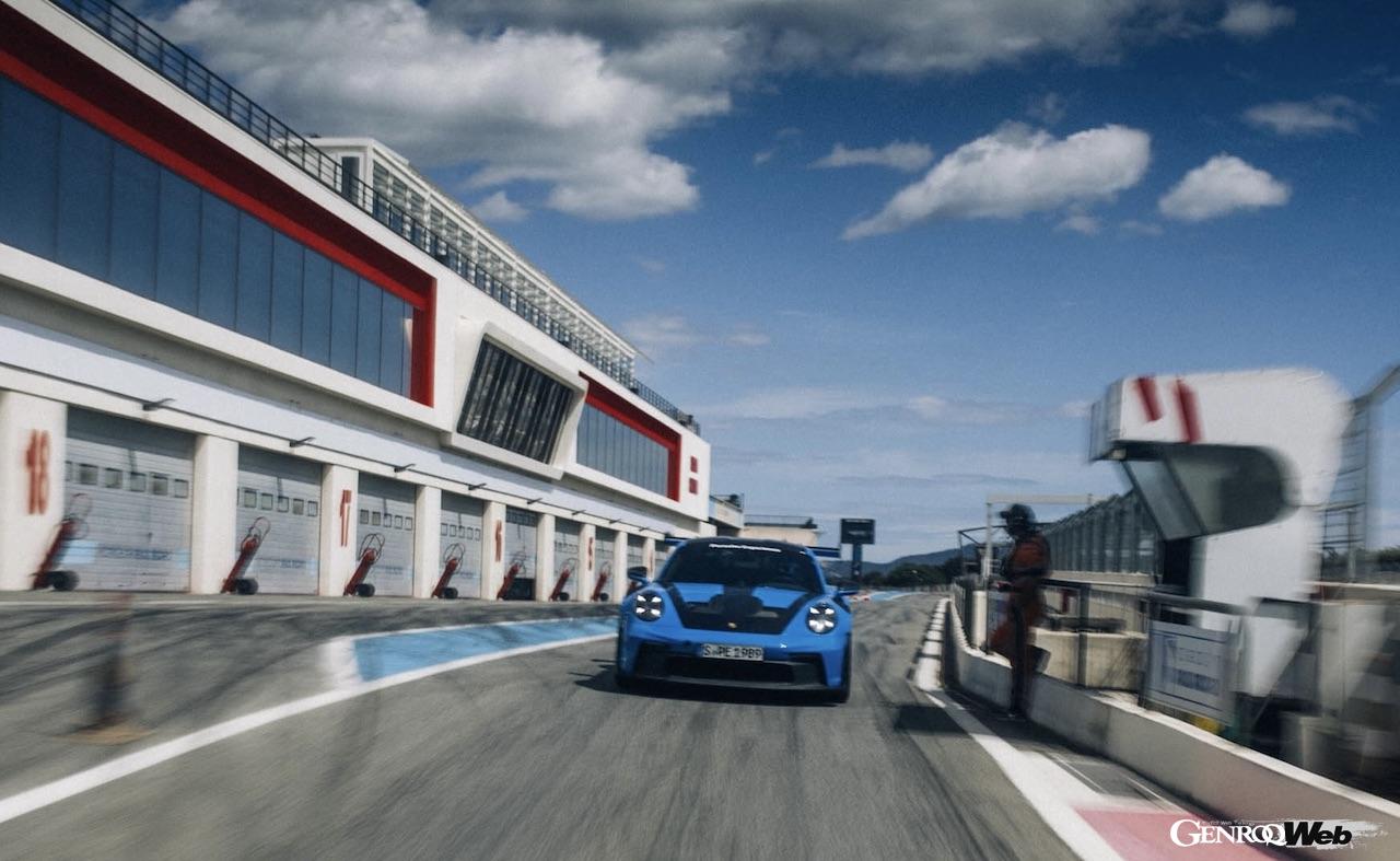 “Next year for sure!” What is the “Porsche Track Experience” that allows you to master circuit drivin