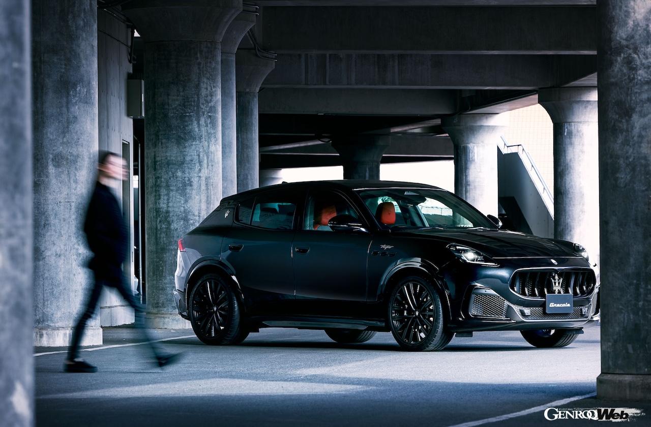 Introducing 10 units of the “Maserati Grecale Trofeo ‘Nero Infinito’,” a limited-edition car exclusiv