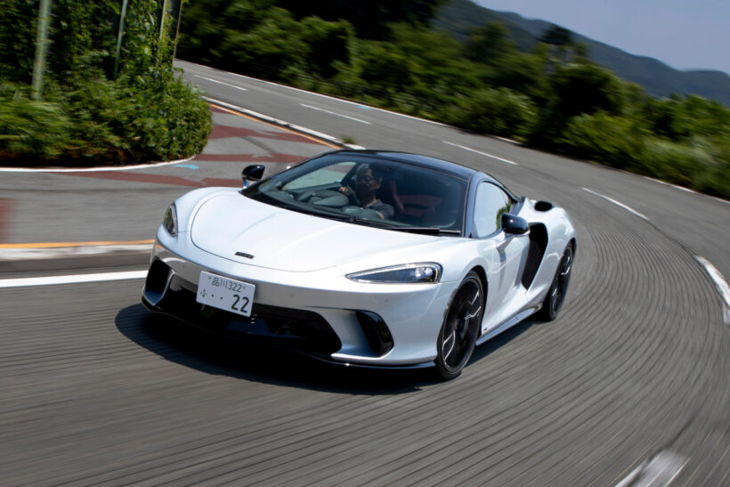 Test drive the comfortable, evolved super sports car “McLaren GTS” on winding roads
