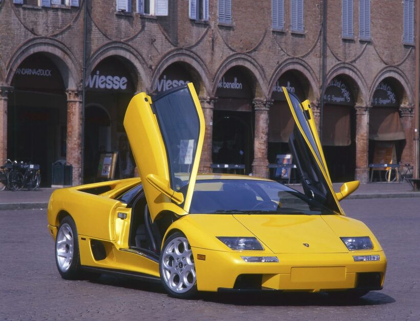 The trajectory of the Lamborghini Diablo, celebrating its 35th anniversary since its debut: “Achieving the fastest spee
